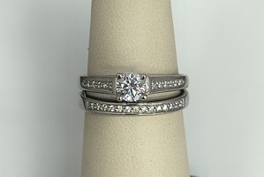 STERLING SILVER CZ BRIDAL SET SIZE 7