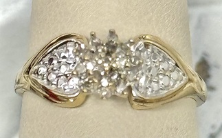  10K YELLOW GOLD ROUND DIAMOND CLUSTER RING SIZE 7