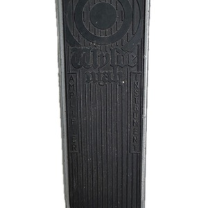 Cry Baby ZW-45 Zakk Wylde Signature Wah – Unleash the Sound of a Legend