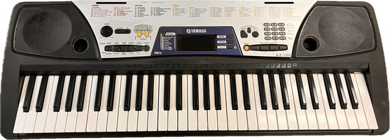 YAMAHA EZ-150 KEYBOARD