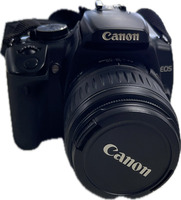 CANON REBEL XTI DIGITAL CAMERA