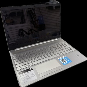 HP 15-Dw2xxx Silver HP Touchscreen Laptop