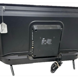 TCL 32 IN ROKU TV WITH LEGS  POWER CORD AND REMOTE
