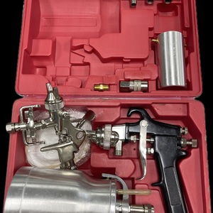 pneumatic paint and texture sprayer