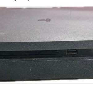 Sony PS4 SLIM WITH CHORDS AND RED REMOTE 
