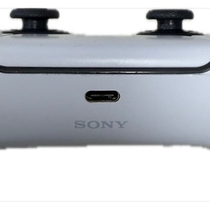 PS5 DIGITAL WITH ALL CORDS AND A WHITE CONTROLLER
