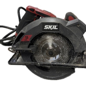 Skil Saw 7- 1/4" CIRCULAR SAW