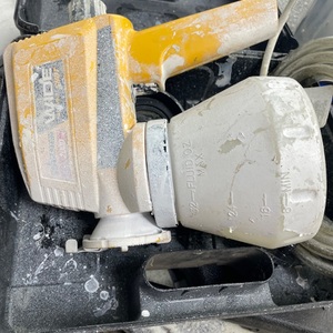 Wagner 2000 YELLOW AND BLACK PAINT SPRAYER WITH HOSE