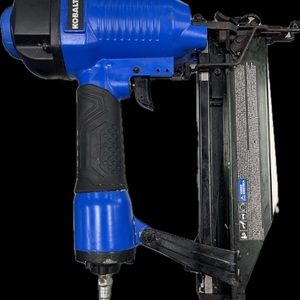 KOBALT KBAT161000 16GA PNEUMATIC NAILGUN