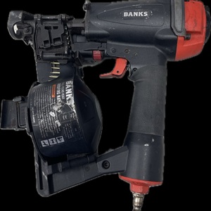 BANKS 18GA PNEUMATIC ROOFING NAILGUN