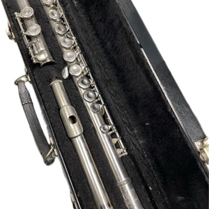 THE SELMER COMPANY BUNDY II