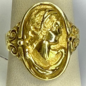  18K GOLD CLASSIC GOLD CAMEO RING SIZE 7