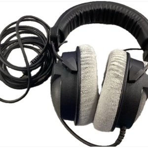 beyerdynamic dt770pro studio headphones