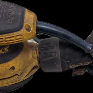 DEWALT DWE6421 corded palm sander