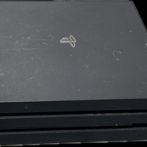 Sony PS4 PRO WITH ALL CORDS AND ONE GREEN CONTROLLER