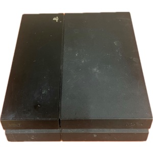 SONY PS4 WITH SILVER CONTROLLER