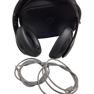 APPLE A2924 Beats by Dr. Dre Pro Over-Ear Headphones White Noise Cancelation