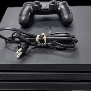 Sony PS4 PRO