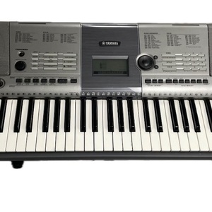 Yamaha YPT-400 Portable Keyboard